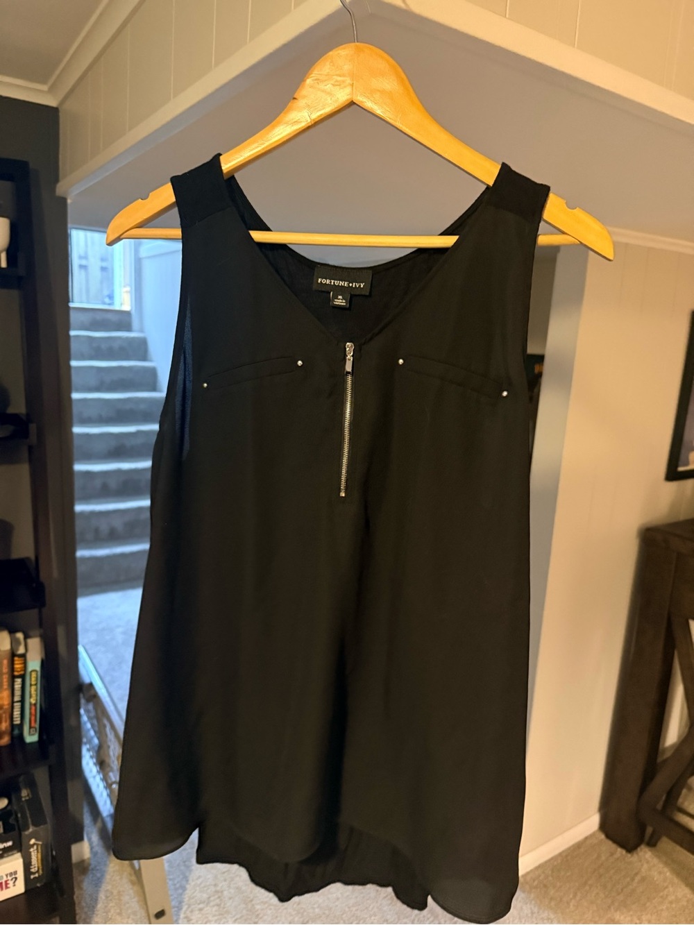 Fortune + Ivy Black Sleeveless Zip-Front Tank Top